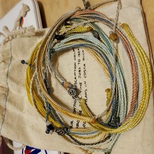 Set of 9 Pura Vida bracelets